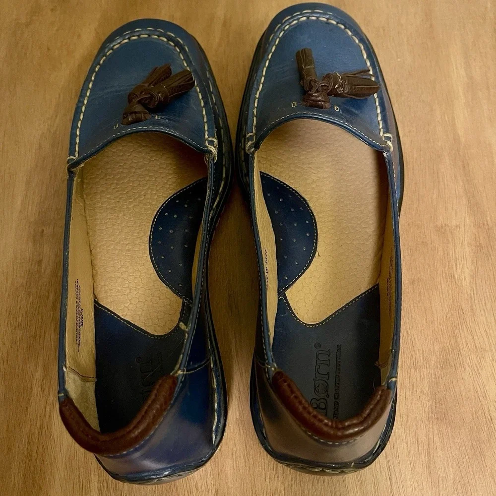 Born Handcrafted Leather Tassel Loafers Blue Brown‎ Nautical Men's Size 9.5 EUC